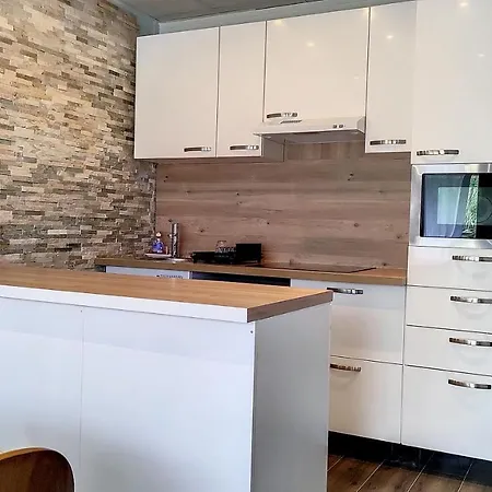 L'acapulco : Front De Mer Apartment Frejus